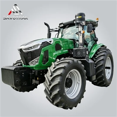 Veľký poľnohospodársky traktor s výkonom 300 koní